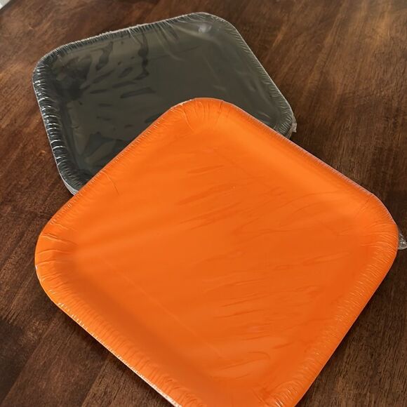 Halloween Party Items- Party Bowls, Plates, Napkins, Spoons, Knives, Forks, Cups - Picture 11 of 16